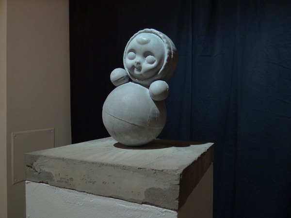 Kaatumaton. Scale model: concrete. Gallery FaFa. 2012. 